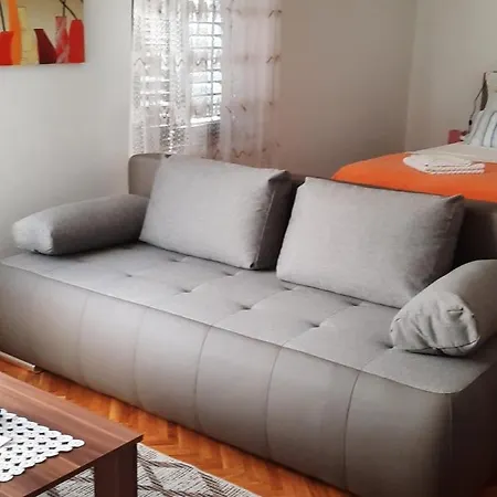 In With Sea View, Balcony, Air Conditioning, Wi-fi * Kali