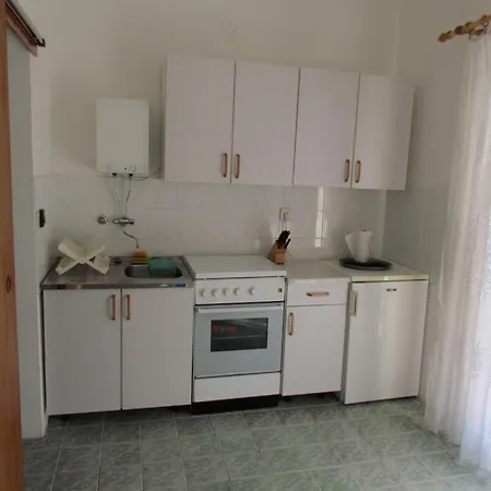 In With Sea View, Balcony, Air Conditioning, Wi-fi * Kali