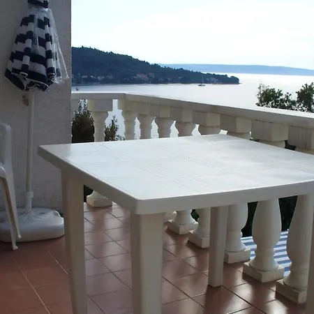 In With Sea View, Balcony, Air Conditioning, Wi-fi * Kali